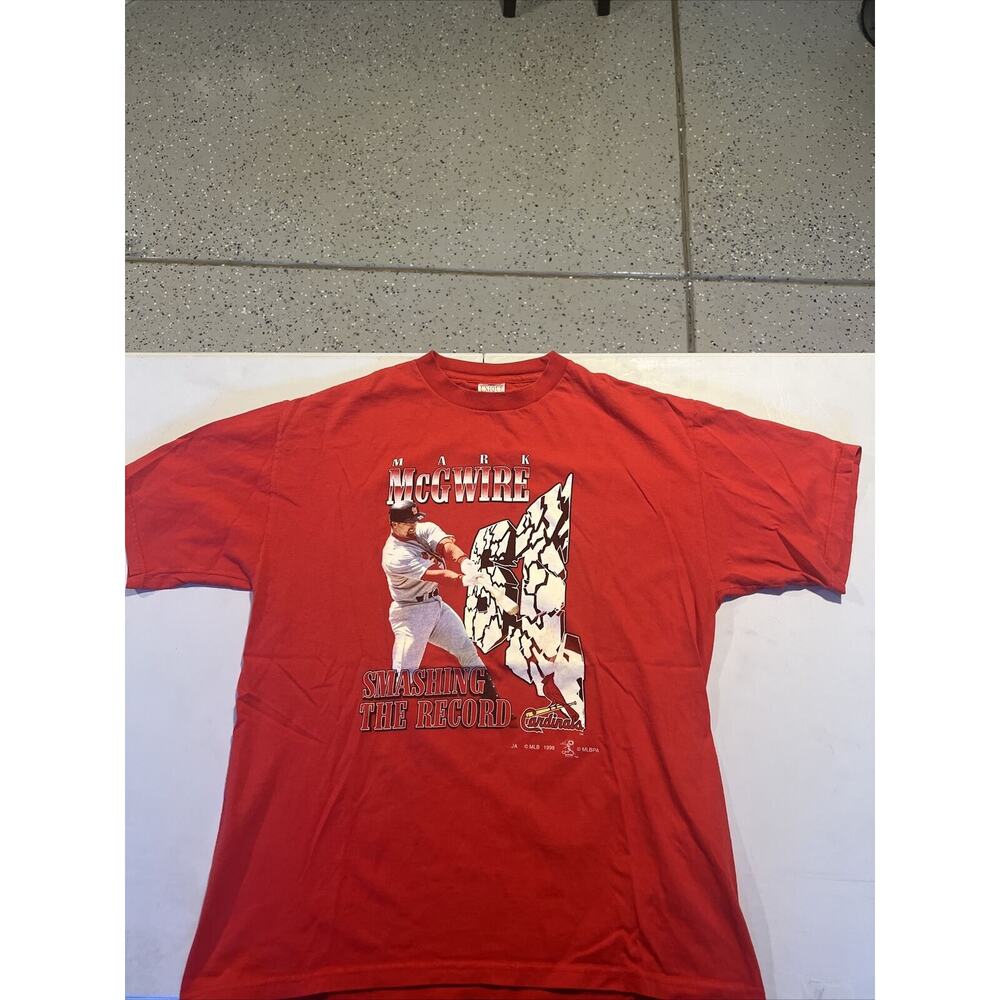 1998 Mark McGwire St. Louis Cardinals XL Vintage shirt  - 61 Home Run Record